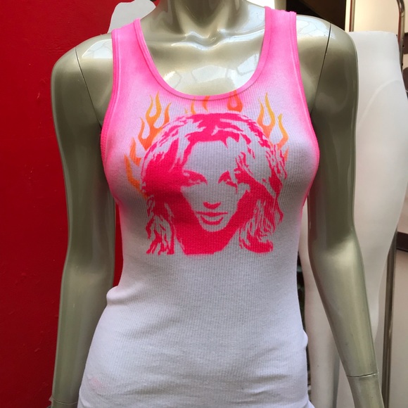 Hanes Tops - BRITNEY SPEARS FREED distressed ribbed graffiti soft tank top L